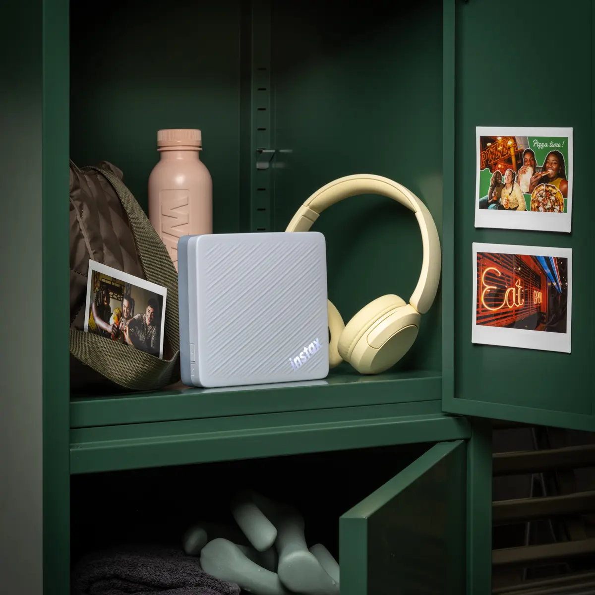 Link WIDE 2 lifestyle image